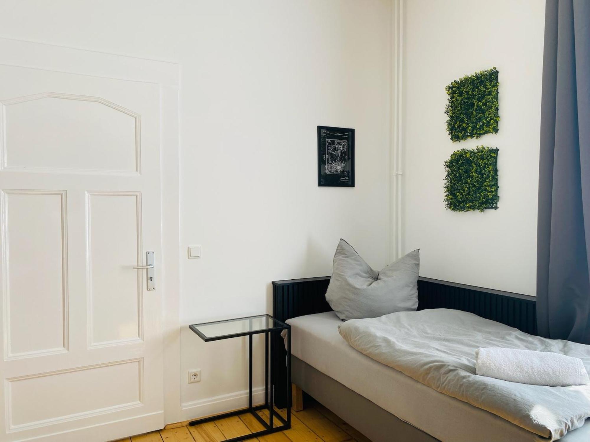 Sh-team For Work & Travel With Free Parking Apartment Duisburg